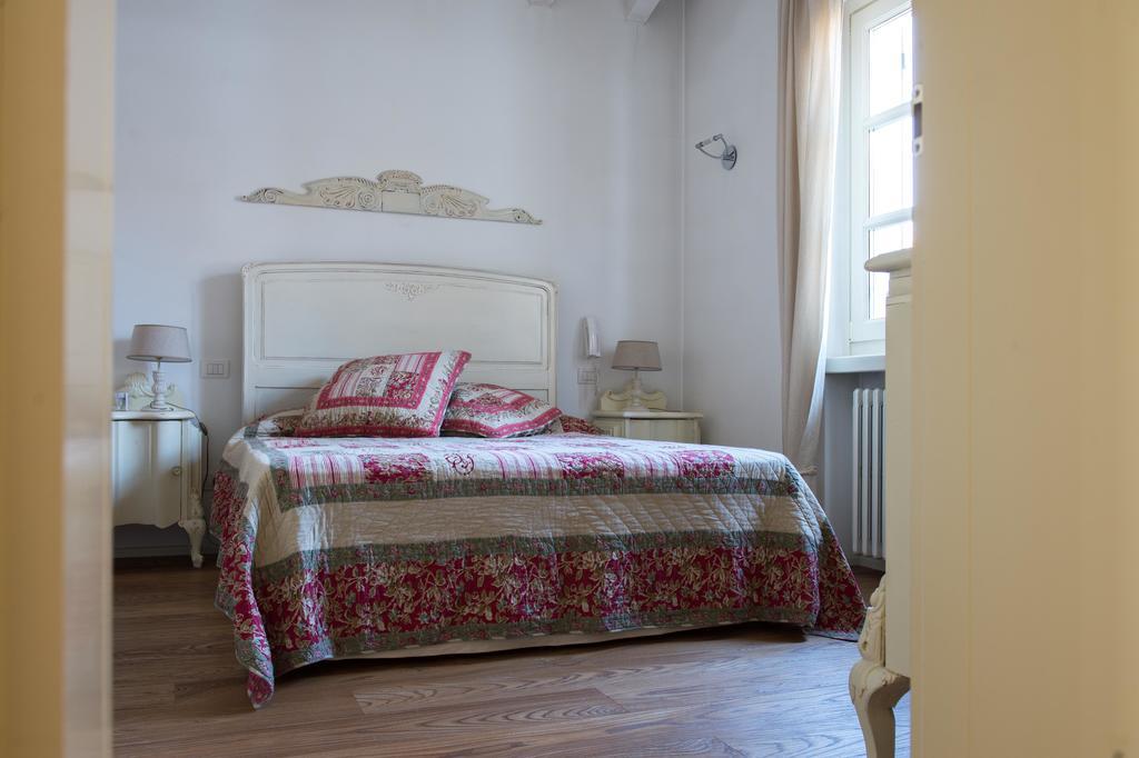 La Favola Sirmione Villa Eksteriør billede