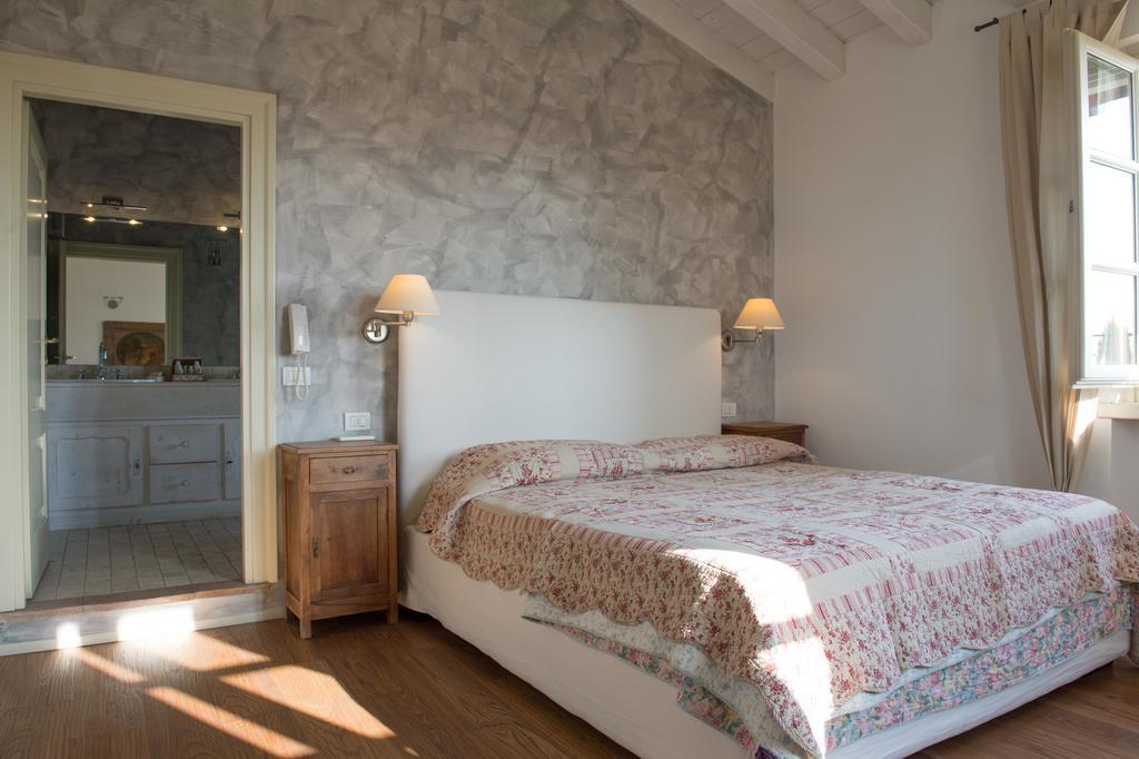 La Favola Sirmione Villa Eksteriør billede